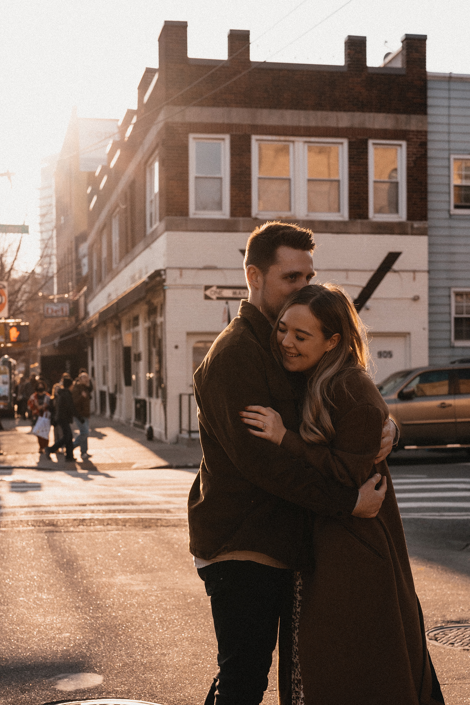 Warm and cuddly engagement photoshoot in Williamsburg.